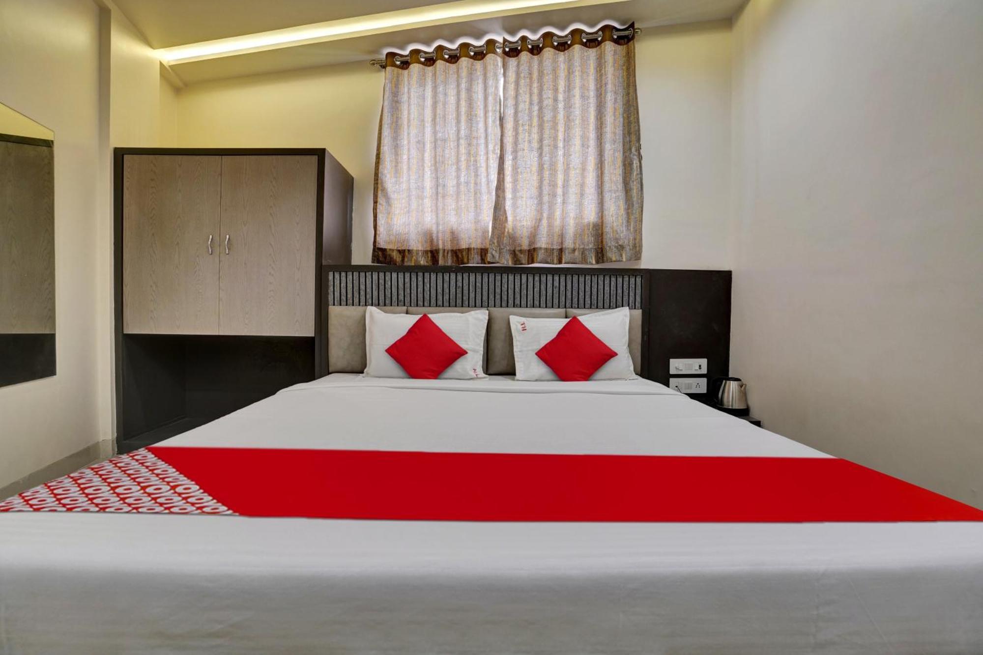 Super Hotel O Dhiman Residency Ulhasnagar Exterior photo
