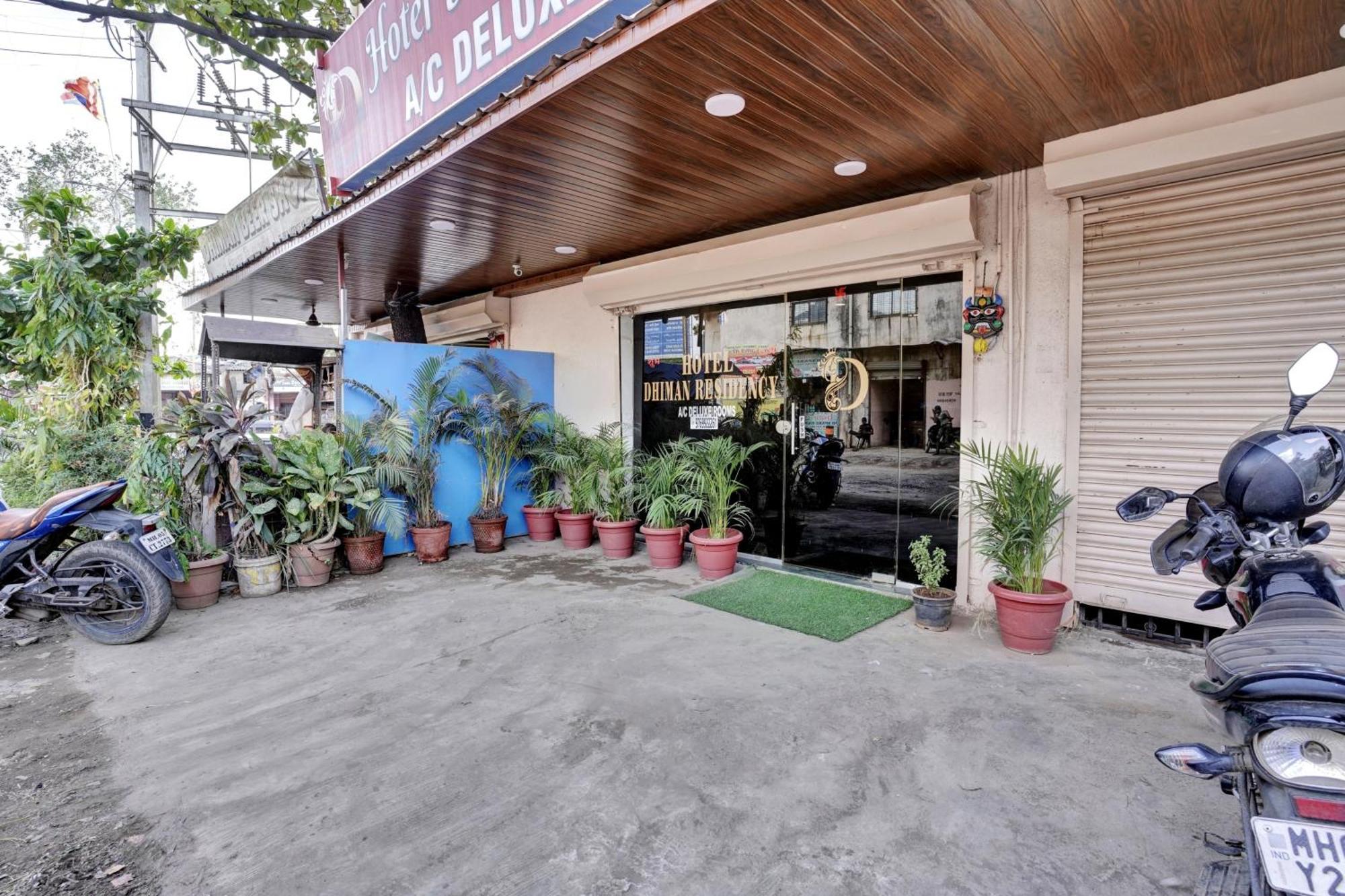 Super Hotel O Dhiman Residency Ulhasnagar Exterior photo